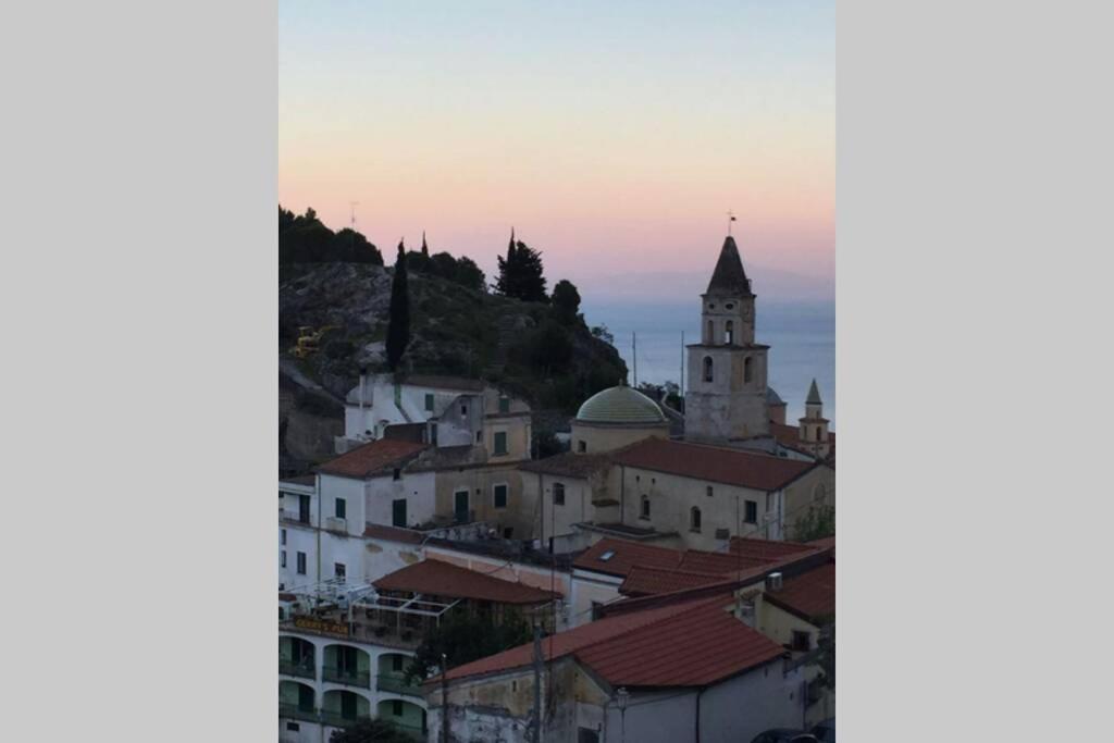 Casa Marilo - A Beautiful House Overlooking Amalfi Zewnętrze zdjęcie